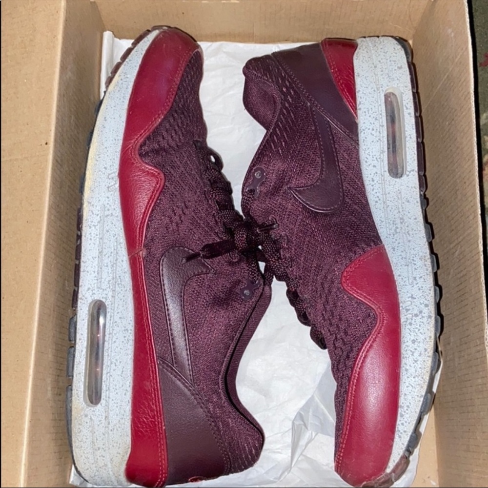 Nike Air Max Sneakers - Picture 2 of 7